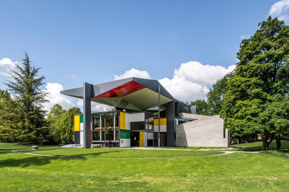MIT様向け PROUVE / MOUILLE , LE CORBUSIER YINJISPACE - Le Corbusier x Pavillon Le Corbusier